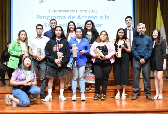 Estudiantes PACE egresados de la UC en 2023 y reconocidos en ceremonia de cierre anual